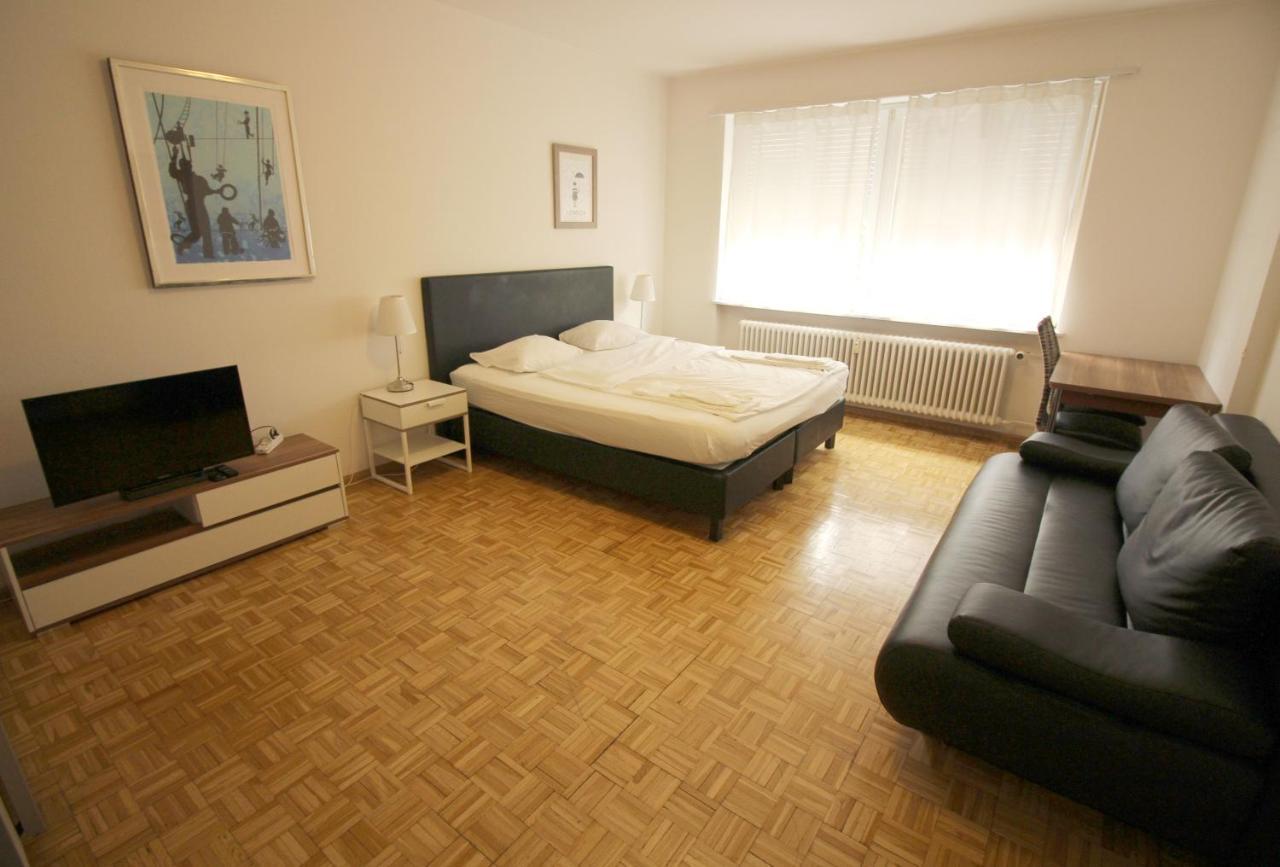 Апартаменты Swiss Star Basel Schweizergasse - Self Check-In Экстерьер фото