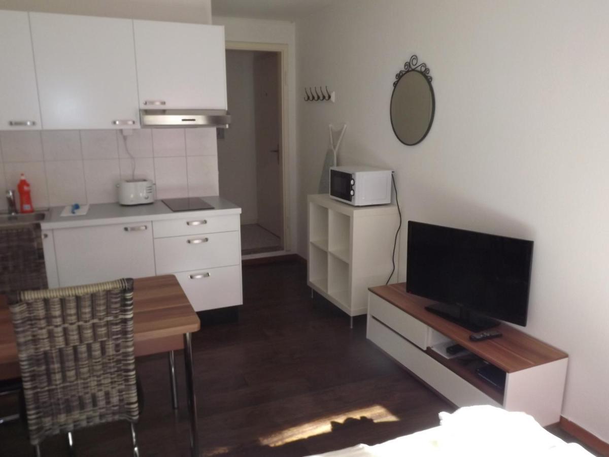 Апартаменты Swiss Star Basel Schweizergasse - Self Check-In Экстерьер фото